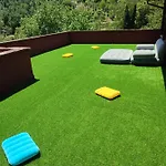 Patti Con Piscina E Camino Nelle Marche