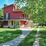 Patti Con Piscina E Camino Nelle Marche * Pian di Mulino