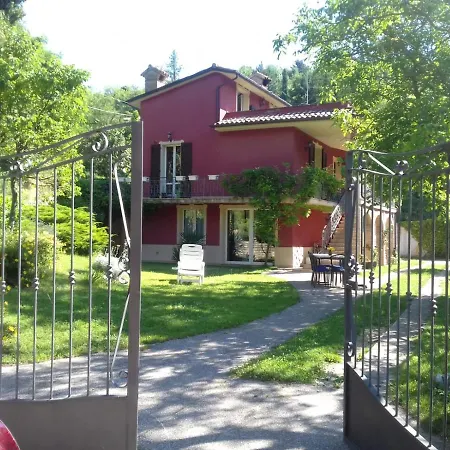 Holiday home Patti Con Piscina E Camino Nelle Marche Pian di Mulino
