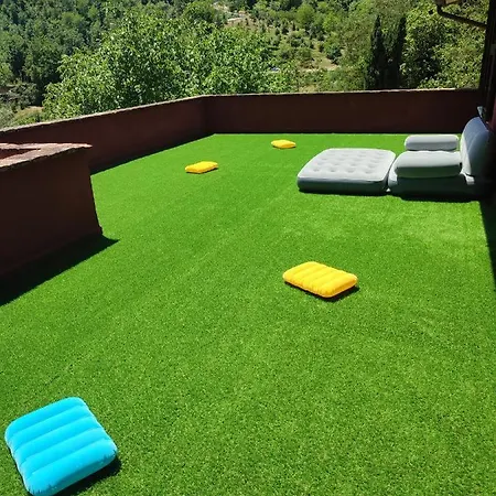 Patti Con Piscina E Camino Nelle Marche