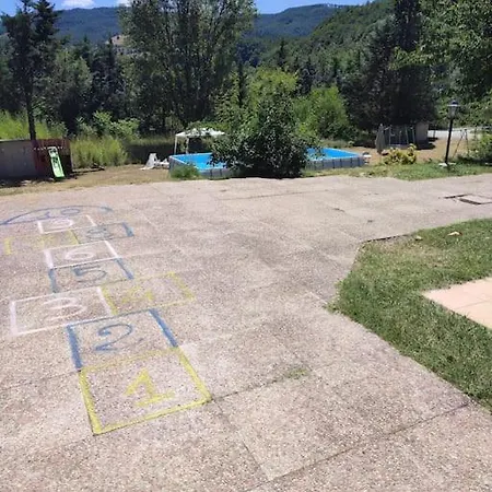 Casa vacanze Patti Per Gruppi Fino A 20 Persone, Con Piscina Privata, Camino E Grande Giardino Nelle Colline Marchigiane Pian di Mulino