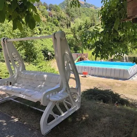 Casa vacanze Patti Per Gruppi Fino A 20 Persone, Con Piscina Privata, Camino E Grande Giardino Nelle Colline Marchigiane Pian di Mulino