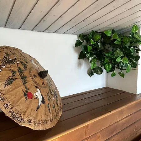 Casa vacanze Patti Per Gruppi Fino A 20 Persone, Con Piscina Privata, Camino E Grande Giardino Nelle Colline Marchigiane *