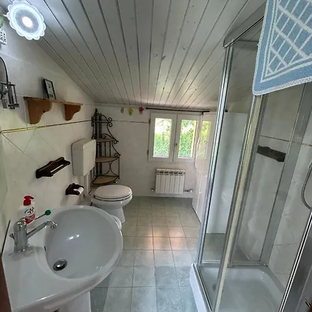 Patti Per Gruppi Fino A 20 Persone, Con Piscina Privata, Camino E Grande Giardino Nelle Colline Marchigiane *