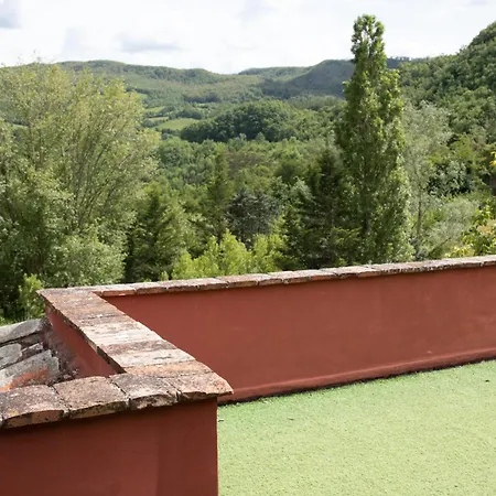 Holiday home Patti Con Piscina E Camino Nelle Marche Pian di Mulino