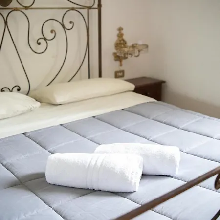Holiday home Patti Con Piscina E Camino Nelle Marche