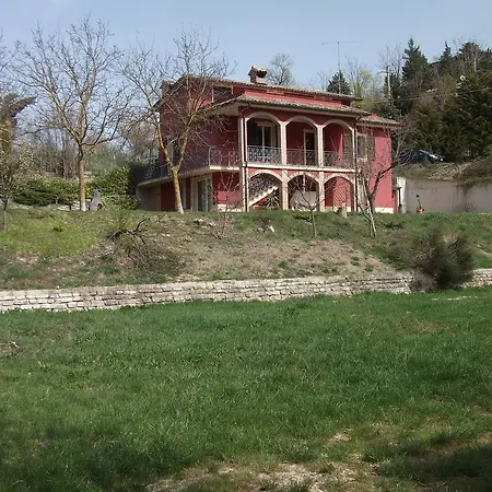 Patti Con Piscina E Camino Nelle Marche